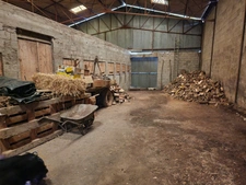 Dpt Vosges (88), à vendre secteur VITTEL de village T7 de 324 m2 +  HANGAR / 1500 m2 TERRAIN