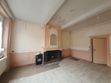 Dpt Vosges (88), à vendre RAMBERVILLERS - MAISON ou IMMEUBLE à rénover avec cour 