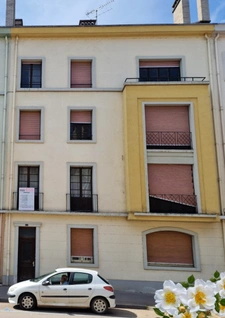 Building for sale near EPINAL (88) T10 property complex to renovate with outbuildings / 1172 m2 of land 