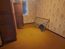 MAISON à vendre proche VITTEL (88) avec GARAGE et ATELIER - TERRAIN :env. 1400 m2