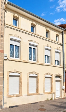 Dpt Vosges (88), à vendre RAMBERVILLERS - MAISON ou IMMEUBLE à rénover avec cour 