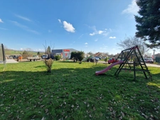 Proche de XERTIGNY (88) Propriete à vendre MAISON 4 pièces (env. 140 m2)  + GARAGE AUTOMOBILES de 900 m2 / TERRAIN 7500 m2 env. 