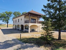 Dpt Vosges (88), à vendre proche MIRECOURT  - Immeuble 'Haut Standing' avec habitation T6, local, garages Terrain