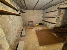 Near VEZELISE (54) 2 village houses with outbuildings to renovate / approx. 1000 m2 Land