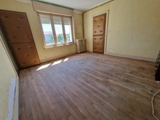 MAISON T9 avec LOCAL à vendre Axe EPINAL / CHARMES - MAISON avec TERRASSE, GARAGE et TERRAIN 