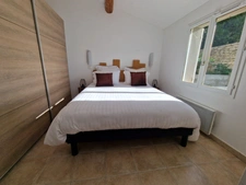 Propriete VILLA avec PISCINE et  PARC vendre 8 pièces secteur SAIGNON (84)