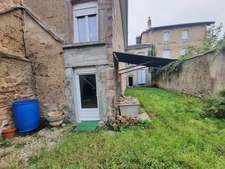 Dpt Vosges (88), à vendre RAMBERVILLERS - MAISON ou IMMEUBLE à rénover avec cour 