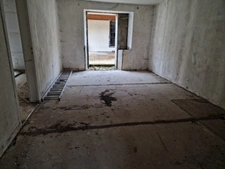 Vosges Department (88), for sale near CHÂTENOIS VITTEL P6 house to be completely renovated