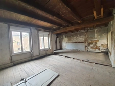 Dpt Vosges (88), à vendre RAMBERVILLERS immeuble T15 de 280 m2 à rénover en 5 ou 6 appartements avec cour 