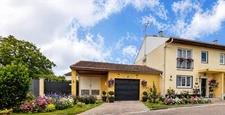 Maison à vendre 5 pièces axe CONTREXEVILLE LAMARCHE (88) avec TERRASSE  GARAGE et TERRAIN clos