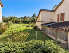 HOUSE for sale in VITTEL (88) Possibility of creating 2 apartments, a 2-bedroom and a 3-bedroom, on a 400 m² plot