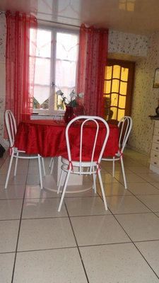 Dpt Vosges (88),  MIRECOURT MAISON de ville P6 avec TERRASSE couverte, cave