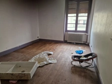 Building for sale near EPINAL (88) T10 property complex to renovate with outbuildings / 1172 m2 of land 