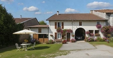 Propriete à vendre 7 pièces Axe MIRECOURT CHARMES (88) FERME & HANGAR sur 7500 m2 TERRAIN 