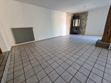 Appartement à vendre 3 pièces en rez-de-jardin proche de EPINAL (88) avec TERRASSE et TERRAIN 