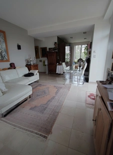 MAISON à vendre 8 pièces VITTEL (88) dont 4 appartements sur 1 095 m² de TERRAIN 
