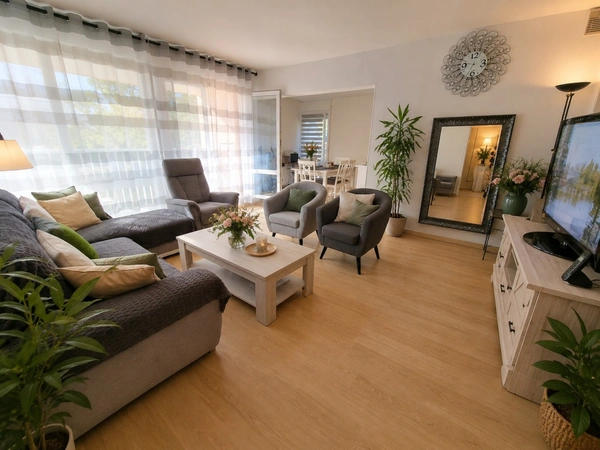 APPARTEMENT à vendre 5 pièces d'env 90 m2 VITTEL (88) avec BALCON, GARAGE, 2 CAVES
