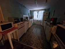 Near VEZELISE (54) 2 village houses with outbuildings to renovate / approx. 1000 m2 Land