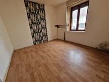 HOUSE for sale in VITTEL (88) Possibility of creating 2 apartments, a 2-bedroom and a 3-bedroom, on a 400 m² plot