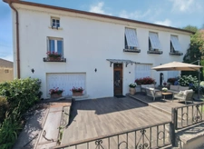 ENSEMBLE IMMOBILIER ( MAISON T6 + GRANDES DEPENDANCES ) à vendre 5 pièces (SH. 251 m2) proche CONTREXEVILLE (88) sur TERRAIN de 1102 m2