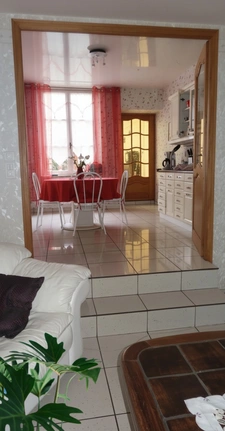 Dpt Vosges (88),  MIRECOURT MAISON de ville P6 avec TERRASSE couverte, cave