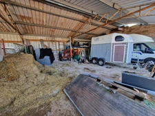 Proche de XERTIGNY (88) Propriete à vendre MAISON 4 pièces (env. 140 m2)  + GARAGE AUTOMOBILES de 900 m2 / TERRAIN 7500 m2 env. 