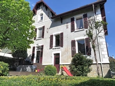 7-room house of 225m² in Sallanches