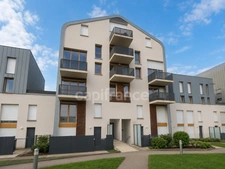 Dpt Val d'Oise (95), à vendre HERBLAY-SUR-SEINE appartement T2 41m2 avec stationnement privatif et balcon