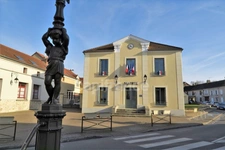 Dpt Val d'Oise (95), à vendre maison T5 à FREPILLON - 108 m2 habitable - Cour privative - Cave - Atelier