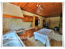 Maison à vendre 5 pièces MISSERY (21210) sur 9500m² de terrain sans voisins.