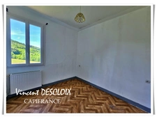 Maison à vendre 3 pièces DUN LES PLACES (58230) sur environ 2000m² de terrain sans voisins.
