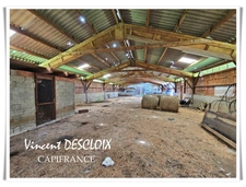 Maison à vendre 5 pièces MISSERY (21210) sur 9500m² de terrain sans voisins.