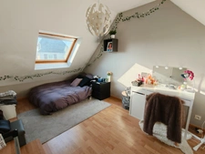 MAISON FAMILIALE 
