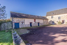 Dpt Ille et Vilaine (35), à vendre SAINT PERN propriete P6 de 228,5 m² - Terrain de 5 218,00 m² 