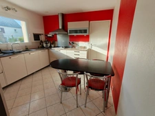MAISON FAMILIALE 