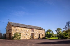 Dpt Ille et Vilaine (35), à vendre SAINT PERN propriete P6 de 228,5 m² - Terrain de 5 218,00 m² 