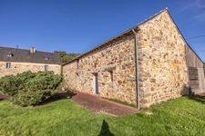 Dpt Ille et Vilaine (35), à vendre SAINT PERN propriete P6 de 228,5 m² - Terrain de 5 218,00 m² 