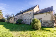 Dpt Ille et Vilaine (35), à vendre SAINT PERN propriete P6 de 228,5 m² - Terrain de 5 218,00 m² 