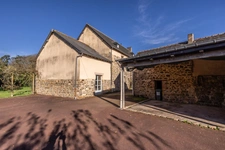 Dpt Ille et Vilaine (35), à vendre SAINT PERN propriete P6 de 228,5 m² - Terrain de 5 218,00 m² 