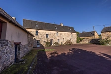 Dpt Ille et Vilaine (35), à vendre SAINT PERN propriete P6 de 228,5 m² - Terrain de 5 218,00 m² 