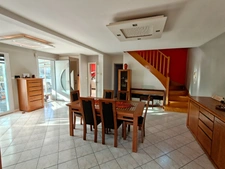 MAISON FAMILIALE 