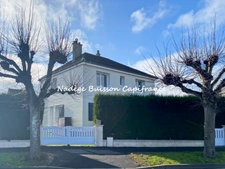 Renovated 5-room house, 125 m² - Near the town center of Dives-sur-Mer - Energy rating B