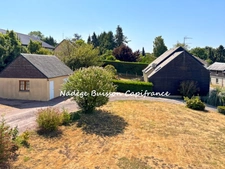 Cambremer centre – Maison familiale de 136 m² avec terrasse panoramique, vie de plain-pied et double garage