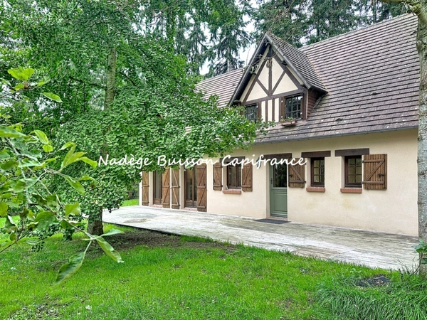 Maison de charme - 3 chambres - terrain piscinable de 3 000 m² à 9 mn de Cabourg