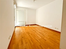 2-room apartment in Deauville - south-facing terrace of 20 m² - private garage - beach within walking distance
