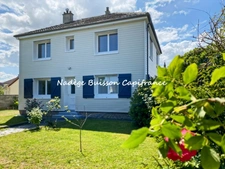 Maison rénovée de 5 pièces 125 m² - Proche centre-ville de  DIVES SUR MER - DPE B