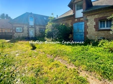 10-room half-timbered house with a 3-room apartment and a space to be converted, Dives-sur-Mer