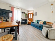 Cabourg Hyper-centre - Authentique maison de ville de 3 pièces - 60 m² habitables (80 m² au sol) - À 300 m de la plage - Sans copropriété
