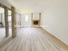 10-room half-timbered house with a 3-room apartment and a space to be converted, Dives-sur-Mer