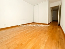 2-room apartment in Deauville - south-facing terrace of 20 m² - private garage - beach within walking distance